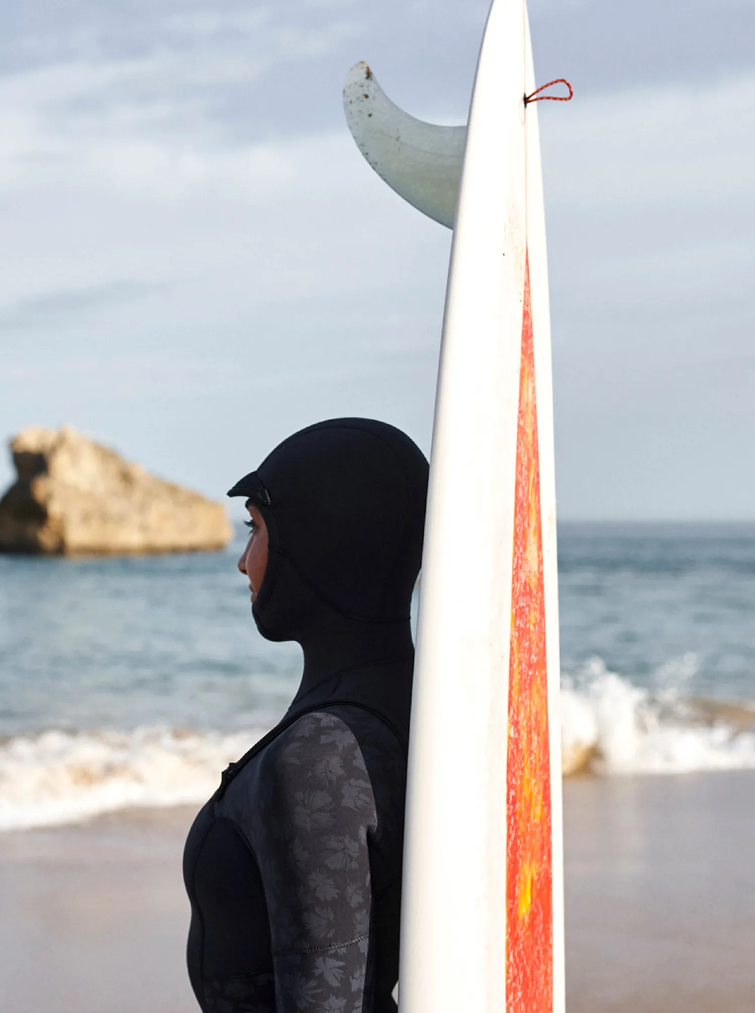 mm_swell_series_hooded_ch_2.webp Roxy 5/4/3mm Swell Series Hooded Chest Zip Wetsuit | Wetsuits