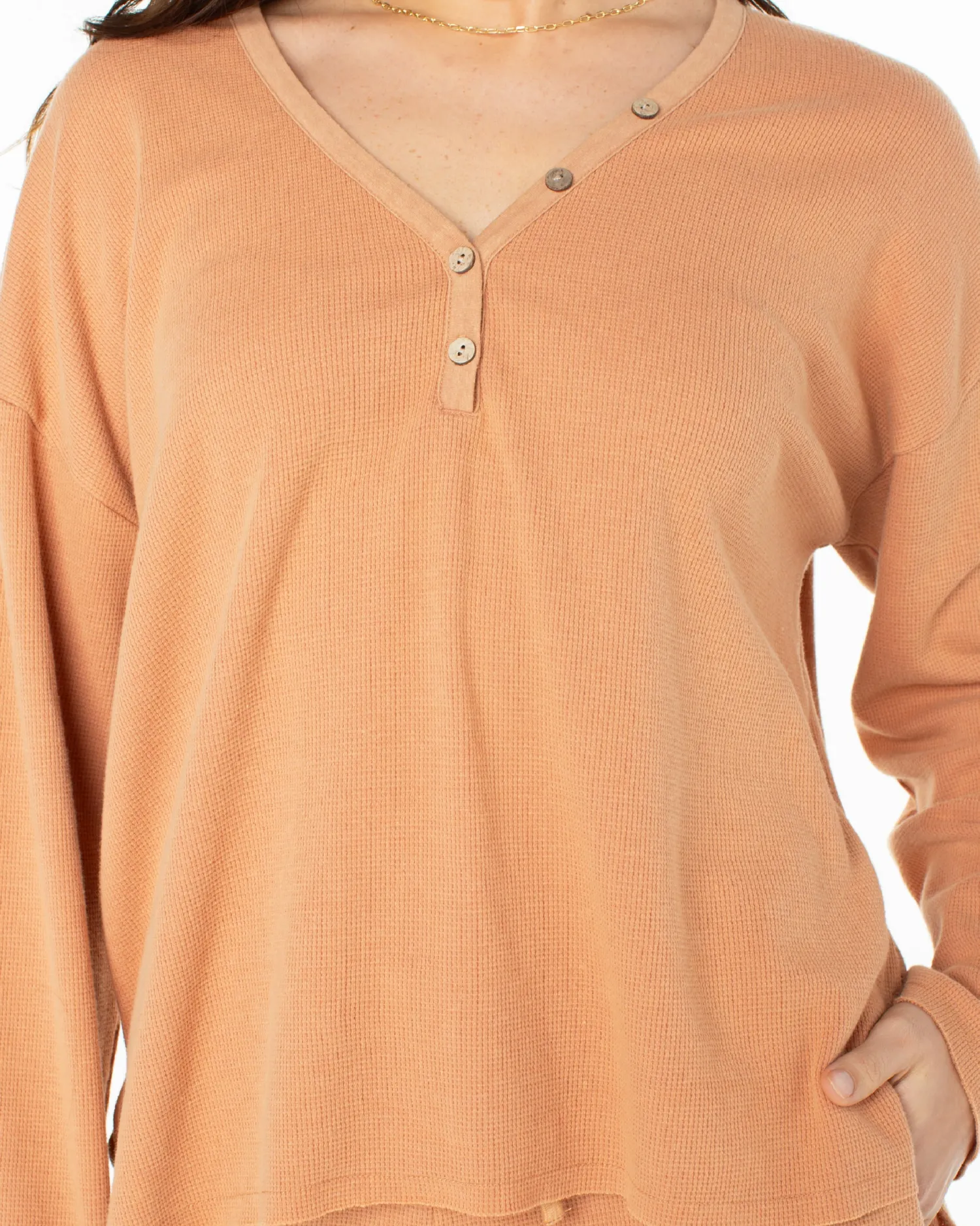 weekend_story_henley_top_2.webp Roxy Weekend Story Henley Top | Tops