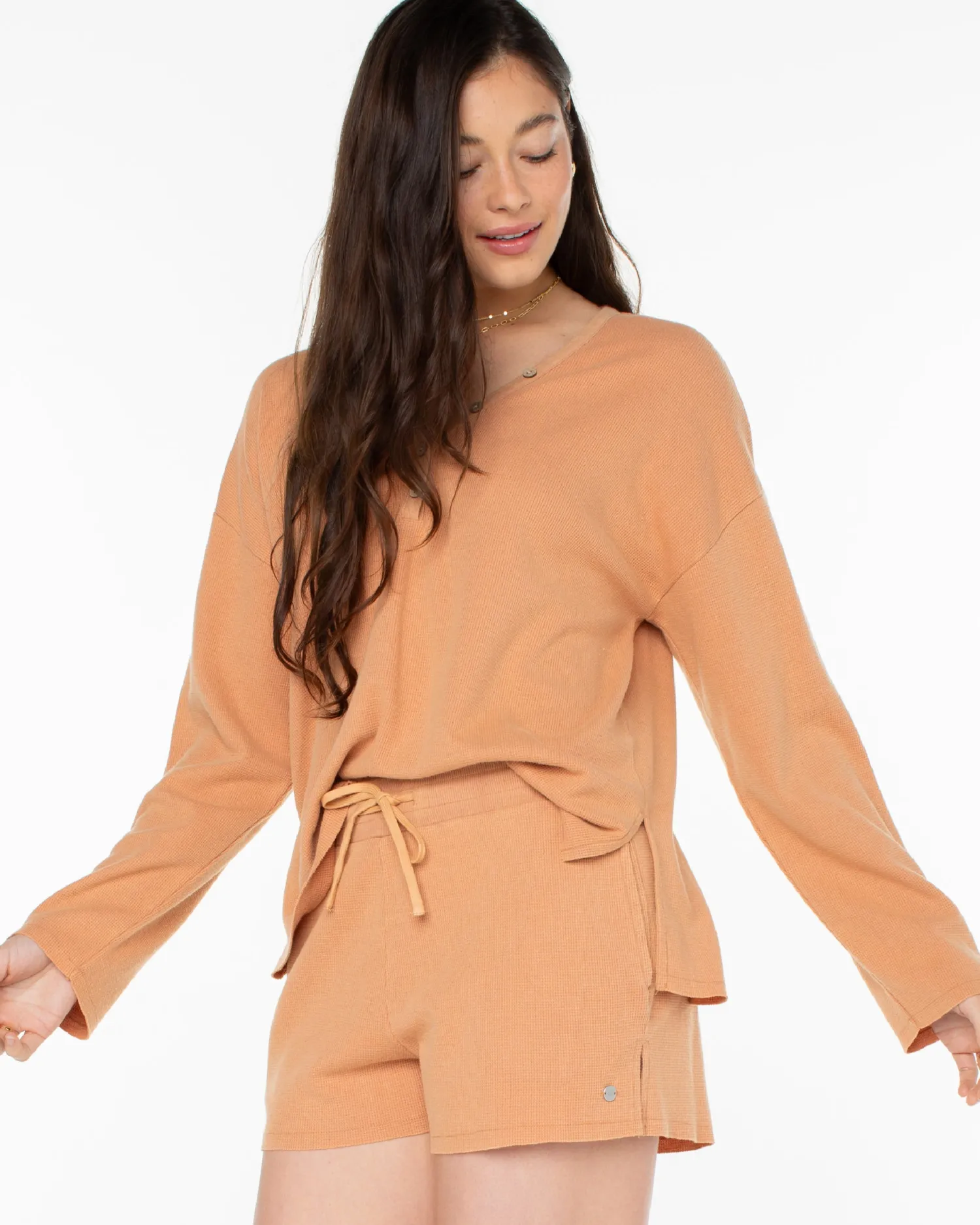 weekend_story_henley_top_4.webp Roxy Weekend Story Henley Top | Tops